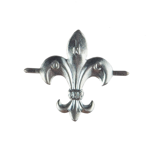Lilijka harcerska ZHP srebrna z uszami - z bolcami z boku