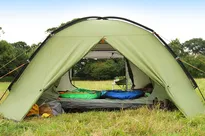 Namiot turystyczny 3-osobowy Coleman Hayden 3 dwa wejścia gwarantują spory komfort użytkowania