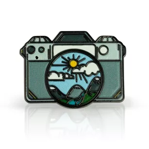 Pin metalowy - Aparat fotograficzny - PINSTORY