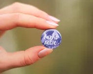 Button przypinka turystyczna / podróżnicza - 16