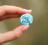 Button przypinka turystyczna / podróżnicza - 21