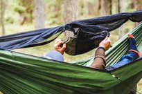 LESOVIK Draka Treetop Green - hamak z moskitierą i systemem zawieszenia, turystyczny - 13