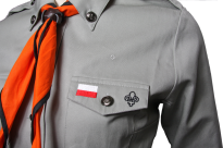 Oficjalna koszula mundurowa tylko z logo ZHP i flagą Polski