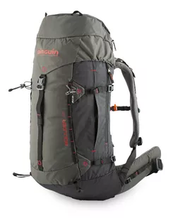 PINGUIN Boulder 38 Black - średniej wielkości plecak trekkingowy / hikingowy