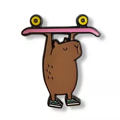 Pin metalowy - Kapibara z deskorolką - PINSTORY
