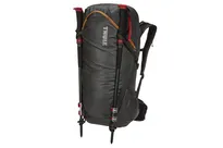 Dzięki specjalnym pętlom można przymocować do plecaka kije trekkingowe lub czekan