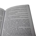 Zawiera opis prób na stopień Harcerza Orlego