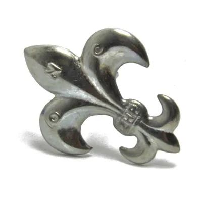 Lilijka harcerska ZHP zapinana na druty srebrna