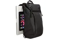 Plecak Thule EnRoute 20 L ma specjalną kieszeń na laptopa - dostęp z boku oraz od góry