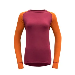 DEVOLD Expedition - Beetroot/flame - damska koszulka z długim rękawem / bielizna z wełny merino 