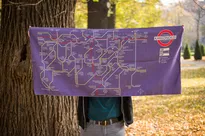 NASZE GÓRY Ręcznik szybkoschnący - metro mapa - Karkonosze Wschodnie (fioletowy) - 3