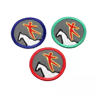 Sprawność harcerska Adept Woltyżerki | Woltyżer | Woltyżer Doskonały