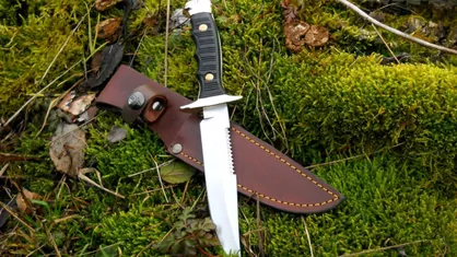 Nowoczesna finka harcerska – jak wybrać